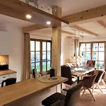 Hochalmbahnen 1-18, Enzian, Nahe Gondel, Hunde Willkommen Holiday home