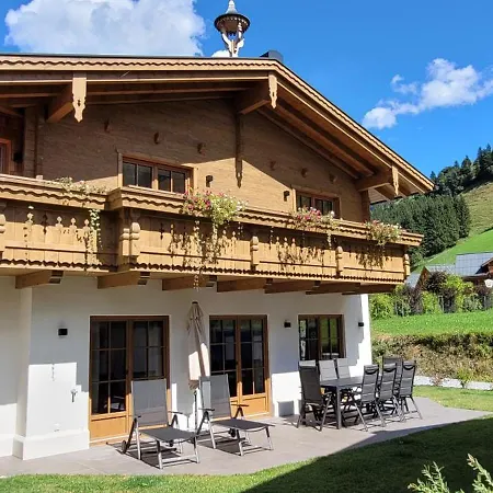 Holiday home Hochalmbahnen 1-18, Maislaufeldweg 1t Rauris