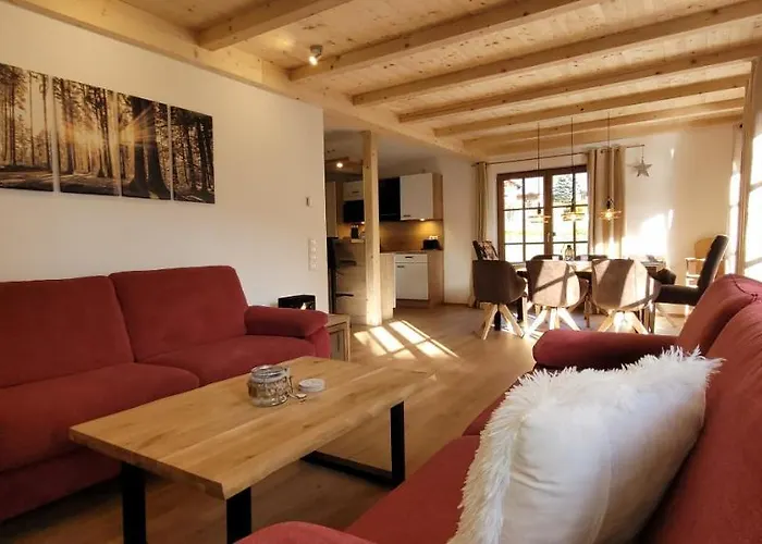 Ferienhaus Hochalmbahnen Chalets Enzian, nahe Gondel, Hunde willkommen, 1-18 *